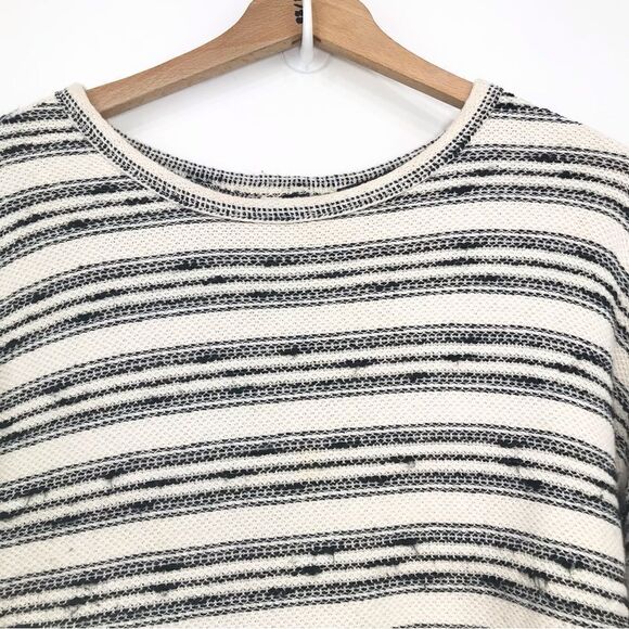 Doe & Rae Black Stripe Cream Knit Back Zip Pullover - Picture 3 of 11